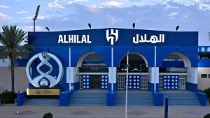 منافس قوي يهدد الهلال في سباق التعاقد مع المدرب المقبل