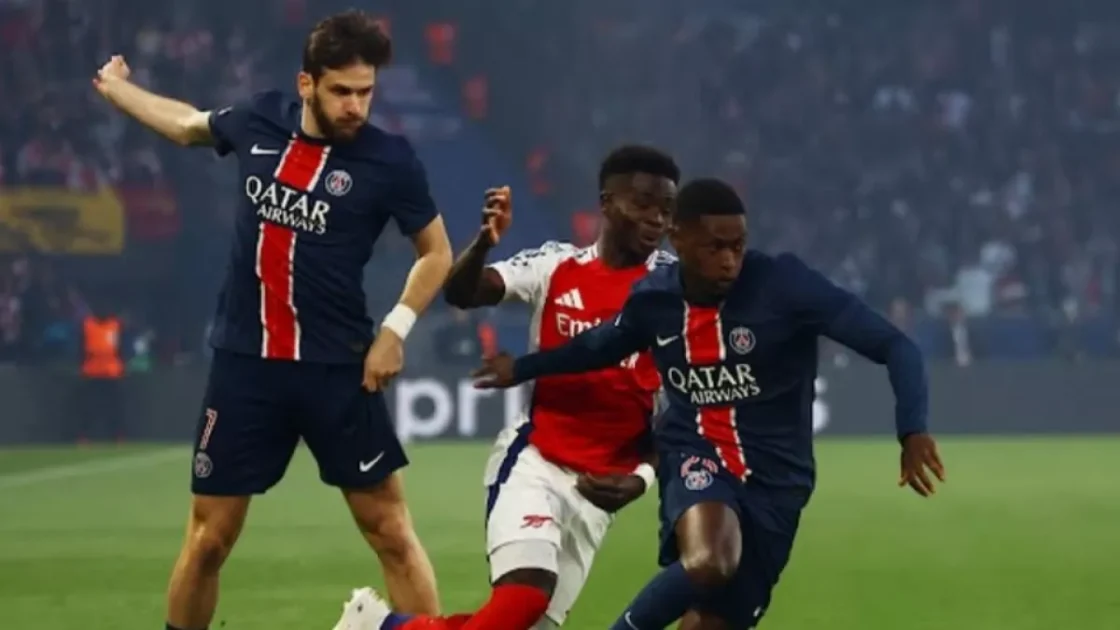 نجم أرسنال تحت أنظار ثلاثي الدوري الإيطالي.. من سيفوز بالصفقة؟
