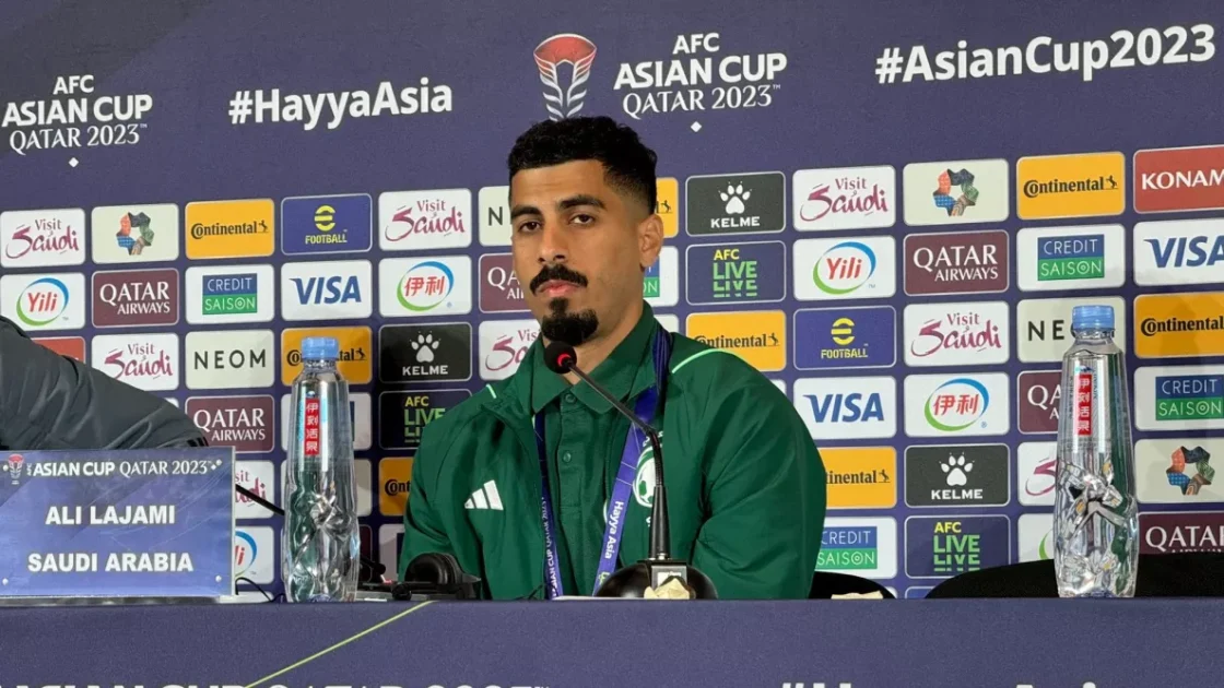 نصر مفاجئ للأهلي والاتحاد في صفقة علي لاجامي بالصيف