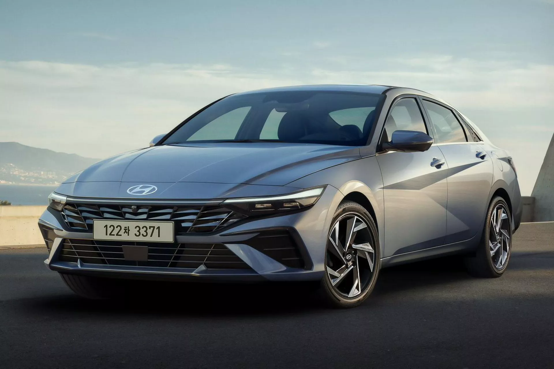 هيونداي النترا هيونداي النترا