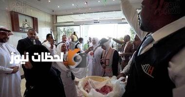 ورود وأناشيد وفرح.. استقبال رائع لحجاج القرعة في المدينة المنورة