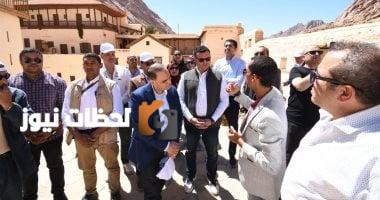 وزير الإسكان يقوم بزيارة إلى