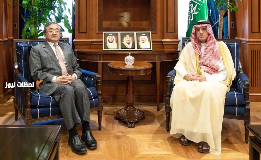 وزير الدولة للشؤون الخارجية يناقش تعزيز التعاون مع المبعوث الصيني لتغير المناخ