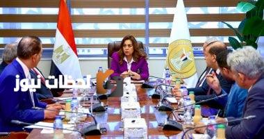 وزيرة التنمية المحلية تراجع ملفات التخطيط العمراني ومخططات المدن والقرى