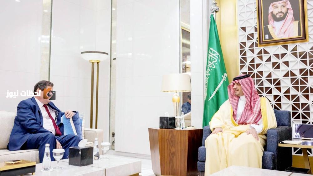 استقبال وزير الداخلية للسفير العُماني ووداعه للسفير البريطاني