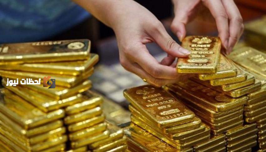 الذهب ينخفض بوساطة ضغوط السوق وتراجع الطلب العالمي