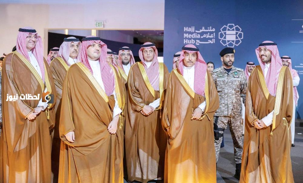 تفقد وزير الداخلية مركز العمليات الإعلامي الموحد