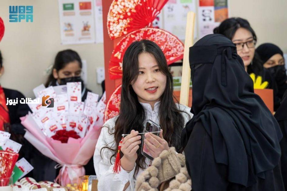توسع الجامعات في تدريس اللغة الصينية