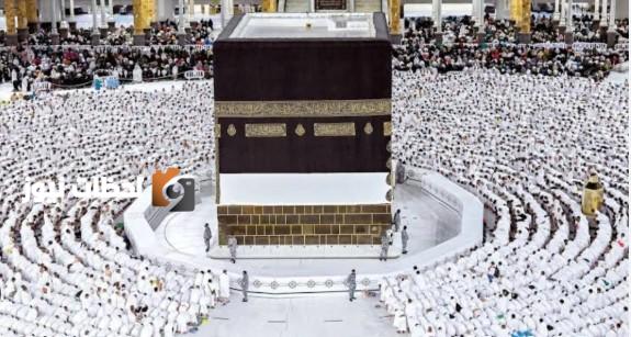 السعودية تقود التحول الرقمي للحج بنجاح إدارة الحشود باستخدام الذكاء الاصطناعي