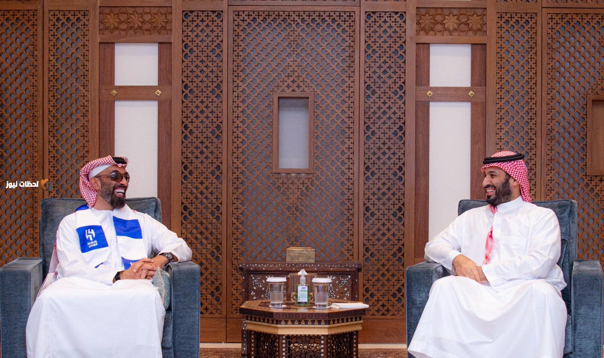 ولي العهد يبحث تعزيز التعاون مع مستشار الامن الوطني الاماراتي