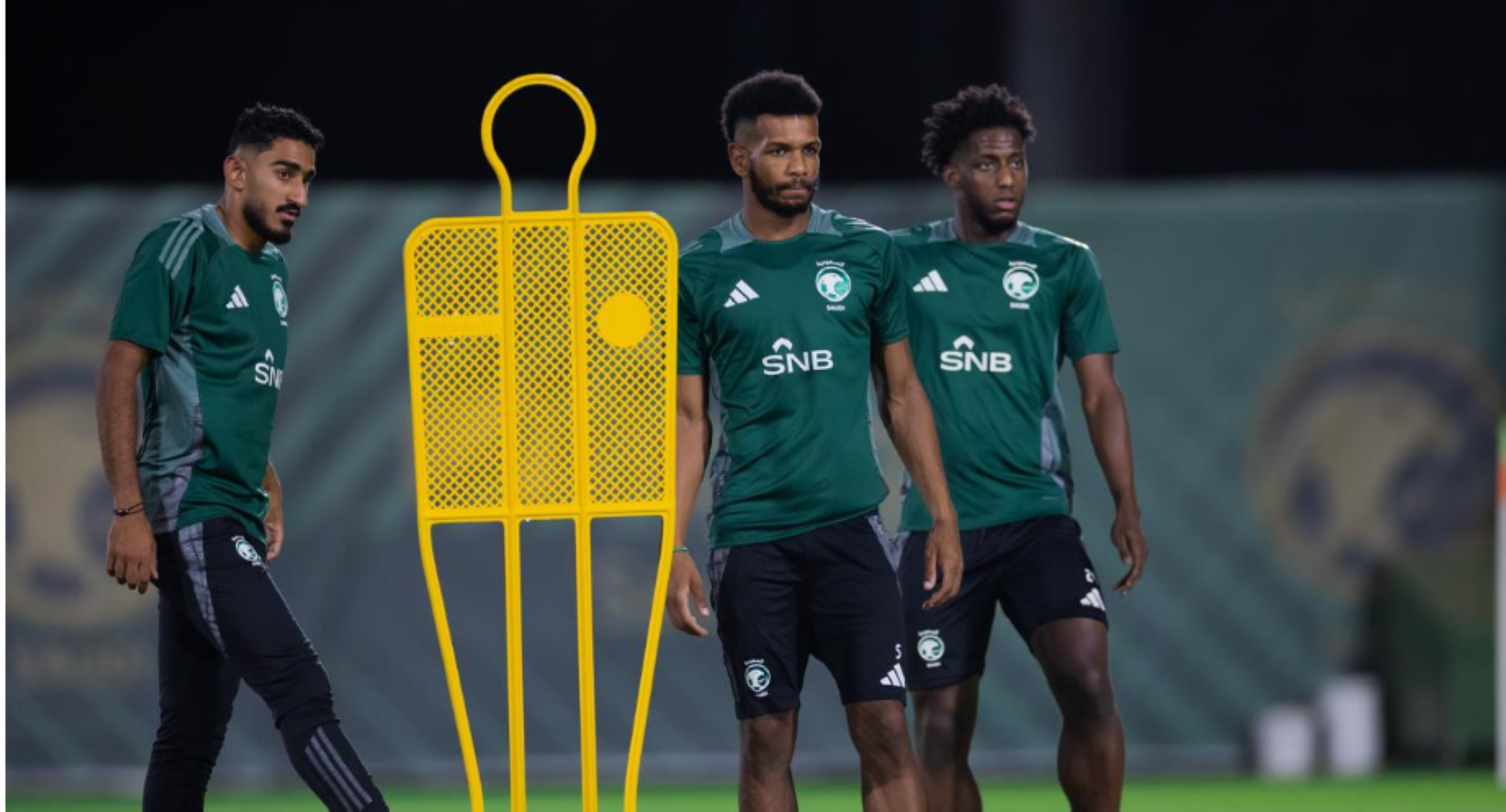 مدرب إندونيسيا يتغزل في الأخضر السعودي