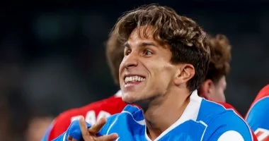 أتلتيكو مدريد يحقق انتصاره الثمين ويصعد للمربع الذهبي للدوري الإسباني أتلتيكو مدريد يقتحم المربع الذهبي للدوري الإسباني بثنائية ضد ريال بيتيس