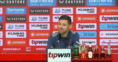 ألونسو يؤكد إغلاق أزمة فينيسيوس قبل مواجهة ريال مدريد وفالنسيا الريال ضد فالنسيا.. ألونسو: أغلقنا أزمة فينيسوس.. وأحذر من نشوة الكلاسيكو