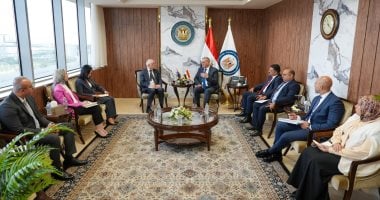 إعداد حوافز جديدة لقطاع التعدين يشغل اهتمام وزير البترول في وزير البترول: إعداد حزمة حوافز وتسهيلات جديدة لقطاع التعدين الفترة المقبلة