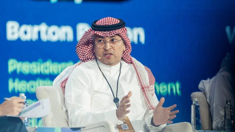 القهيدان: تعزيز الكفاءات الوطنية يمثل حجر الزاوية لنجاح التحول الصحي