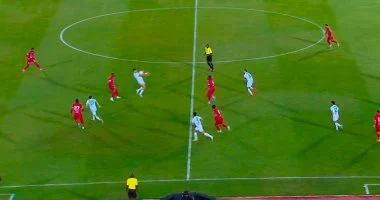 المصرى يتقدم على الاتحاد الليبى 1-0 فى الشوط الأول