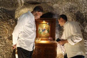 المنيا تستعد لمرحلة سياحية جديدة.. تطوير شامل لـ"جبل الطير" بالتزامن مع افتتاح المتحف المصري الكبير المنيا تستعد لمرحلة سياحية جديدة.. تطوير شامل لـ"جبل الطير" بالتزامن مع افتتاح المتحف المصري الكبير