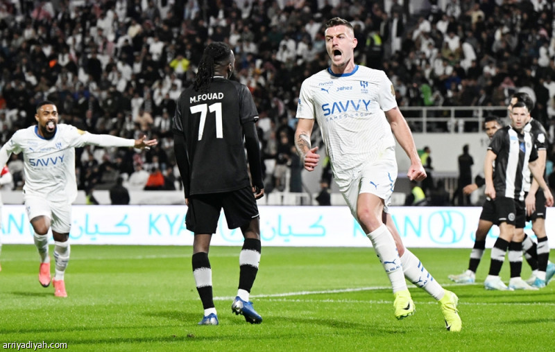 الهلال يتجاوز الشباب في قمة الدور الأول بالدوري السعودي الهلال يتجاوز الشباب في قمة الدور الأول بالدوري السعودي