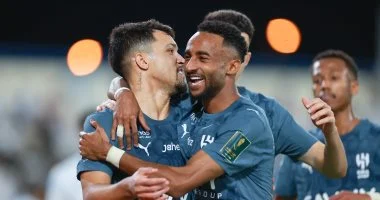 الهلال يستضيف الشباب في مباراة مثيرة بالدوري السعودي الليلة على الهلال يستضيف الشباب فى ديربى قوى بالدوري السعودي الليلة