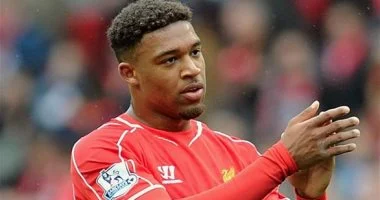 جوردان آيب نجم ليفربول السابق يعود للملاعب عبر بوابة الدرجة الثامنة الإنجليزية