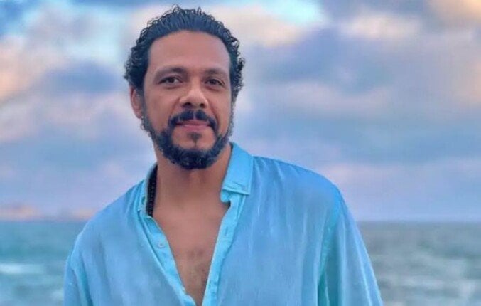 حمزة العيلي يدعم محمد سلام بعد مشاركته في احتفالية «وطن السلام»