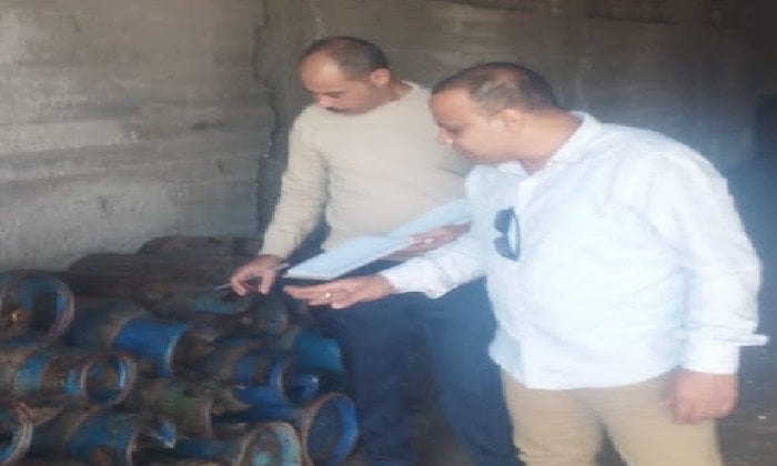 حملات تفتيشية واسعة للرقابة على مستودعات البوتاجاز وضبط المخالفات بإسكندرية حملات تموينية مكثفة لضبط المخالفات وإحكام الرقابة على مستودعات البوتاجاز بالإسكندرية