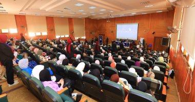 رئيس جامعة كفر الشيخ يشهد مبادرة لدعم وتمكين ذوي الهمم4 رئيس جامعة كفر الشيخ يشهد مبادرة لدعم وتمكين ذوي الهمم<|disc_score|>4