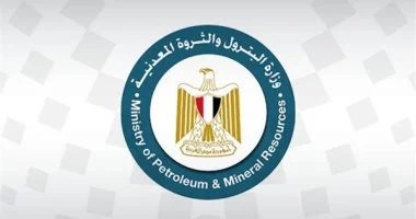 رئيس هيئة البترول يواصل متابعة أداء المركز الطبي للعاملين في رئيس هيئة البترول يتابع اداء المركز الطبي للعاملين بقطاع البترول بالإسكندرية