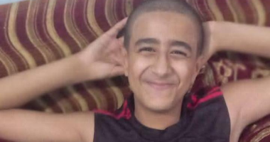 زملاء يوسف لا يصدقون مقتله بالصاروخ الكهربائي ومصدومون تمامًا. زملاء يوسف لا يصدقون مقتله بالصاروخ الكهربائي ومصدومون تمامًا.