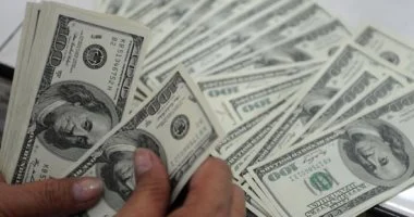 سعر الدولار أمام الجنيه يشهد ارتفاعًا جديدًا اليوم الجمعة 31-10-2025 سعر الدولار اليوم الجمعة 31-10-2025 أمام الجنيه.. 47.15 فى البنك المركزي