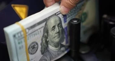 سعر الدولار يتجاوز 47 جنيهاً للشراء في بنك مصر اليوم سعر صرف الدولار اليوم الخميس 30-10-2025 فى بنك مصر 47.26 جنيها للشراء