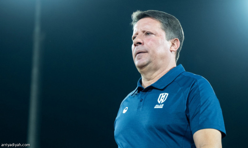 سيرجيو يختار بين عسيري وهوساوي لتعويض أبو عبد في المباراة سيرجيو يختار بين عسيري وهوساوي لتعويض أبو عبد في المباراة القادمة