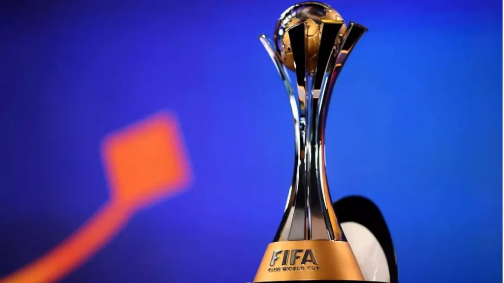 قائمة الأندية المشاركة في كأس العالم