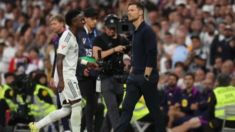 لقطة مذهلة من ساحر السامبا تؤثر على فرحة الملكي ماذا حصل لفينيسيوس