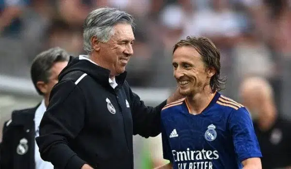 لي الشرف بتدريب لوكا مودريتش