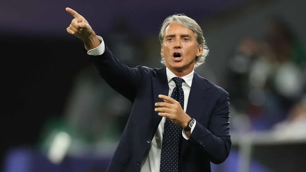مانشيني يؤلف وأخذ فرصته بالكامل