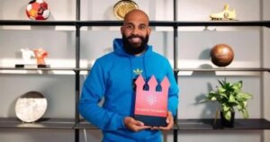 مبيومو الأفضل في مانشستر يونايتد لشهر أكتوبر مبيومو الأفضل في مانشستر يونايتد لشهر أكتوبر