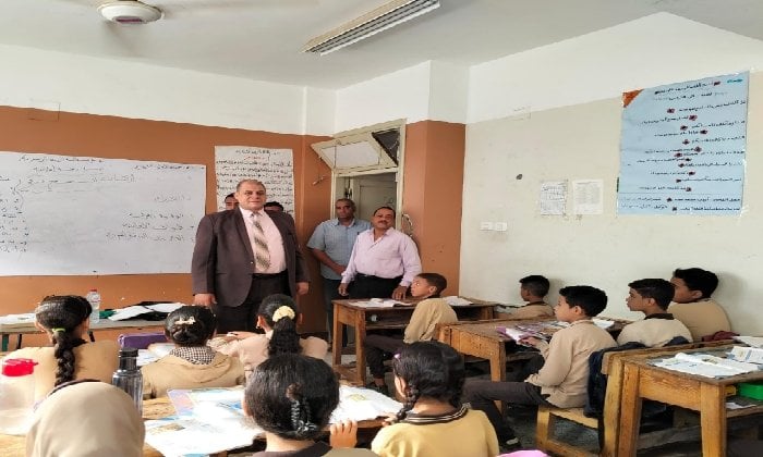 متابعة مدير تعليم قنا لفعاليات البرنامج القومي لتنمية مهارات اللغة مدير تعليم قنا يتابع فعاليات البرنامج القومي لتنمية مهارات اللغة العربية بمدارس قفط