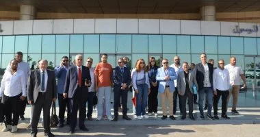 محافظ أسيوط يرحب بتدشين الرحلات الجوية المنتظمة بين القاهرة وأسيوط محافظ أسيوط يرحب بتدشين الرحلات الجوية المنتظمة بين القاهرة وأسيوط