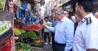 محافظ الإسكندرية يأمر بإزالة تعديات الباعة الجائلين أسفل كوبري العجمي. محافظ الإسكندرية يأمر بإزالة تعديات الباعة الجائلين أسفل كوبري العجمي.