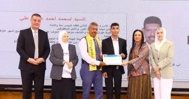 محافظ الإسماعيلية يثني على دعم النماذج الملهمة ومتابعة سلامة الغذاء محافظ الإسماعيلية يثني على دعم النماذج الملهمة ومتابعة سلامة الغذاء