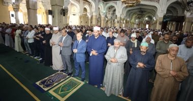 محافظ كفر الشيخ يشارك في احتفالات مولد إبراهيم الدسوقي مع محافظ كفر الشيخ يشارك في احتفالات مولد إبراهيم الدسوقي مع عرض فيديو