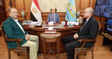 محافظ كفر الشيخ يناقش تطوير وإنشاء مدارس مع مدير الأبنية محافظ كفر الشيخ يناقش تطوير وإنشاء مدارس مع مدير الأبنية التعليمية الجديد