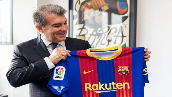 نهاية لابورتا تقترب من برشلونة