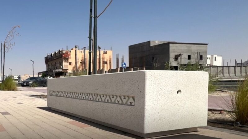 هوية تصميمية موحدة لمشاريع الأحساء: تعزيز الجمالية والهوية الثقافية للمحافظة.