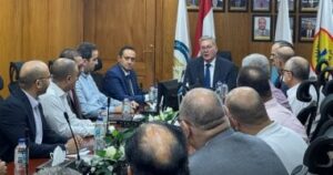 وزير البترول يتابع الموقف الإنتاجى لغاز غرب الدلتا وزير البترول يتابع الموقف الإنتاجى لغاز غرب الدلتا