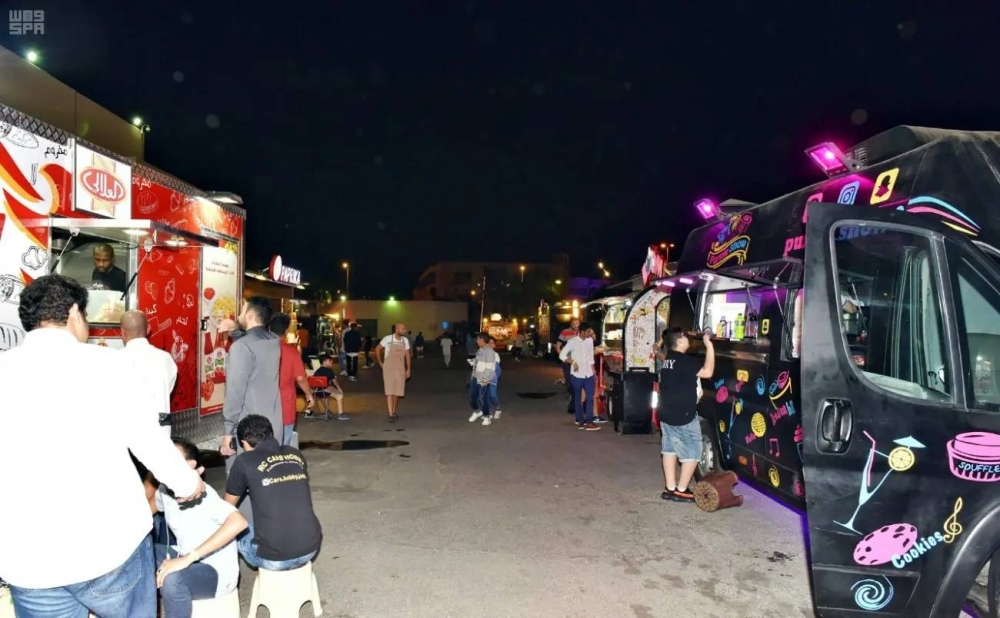 12 صباحاً: انطلاقة جديدة لمشروع Food Truck يجذب عشاق الطعام في المدينة!