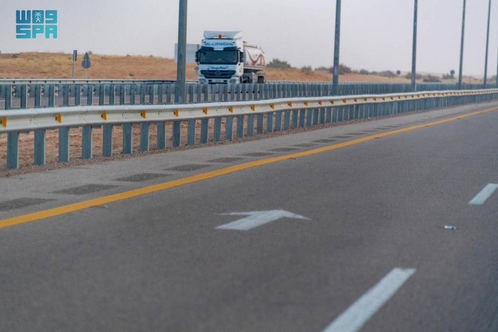 4 مناطق محرومة: نقص الطرق بين المدن يستمر لعام كامل