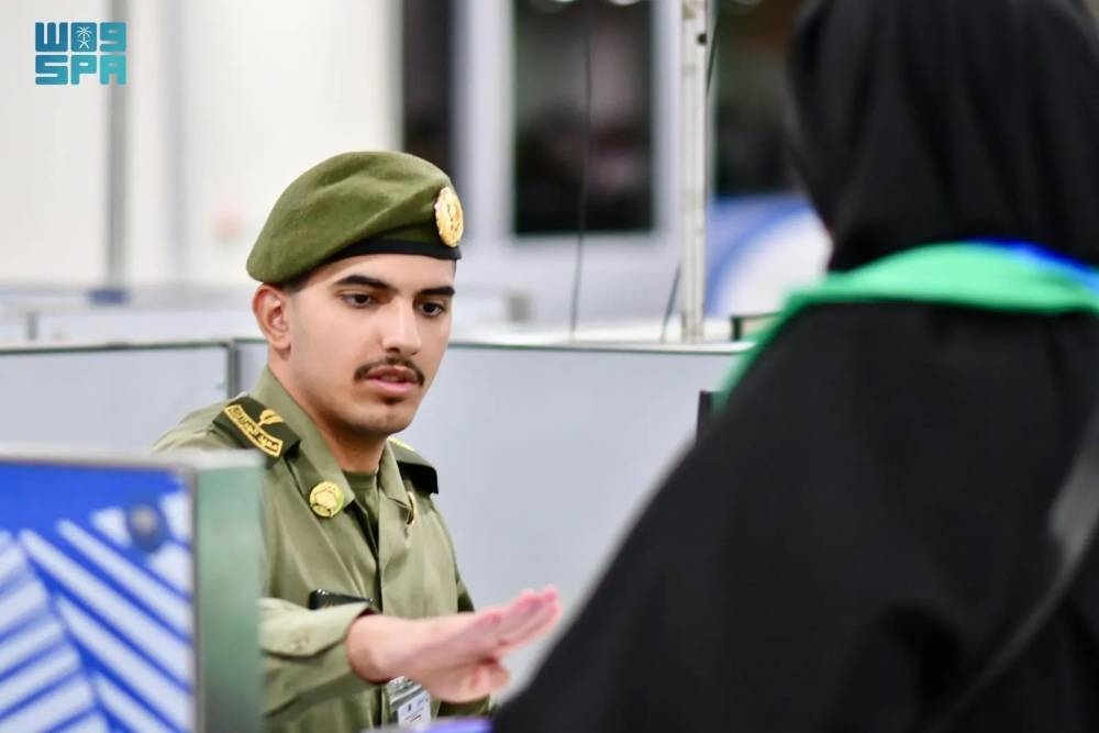 48 ألف تأشيرة عبور: تسهيلات جديدة للمسافرين تعزز التنقل الدولي وتعزز الاقتصاد