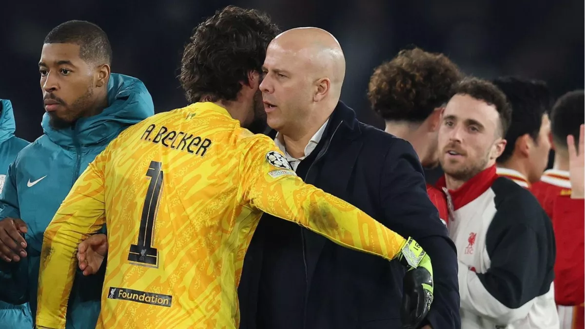 آرني سلوت يقدم خبرا سارا لجماهير ليفربول Fans قبل الانتقالات